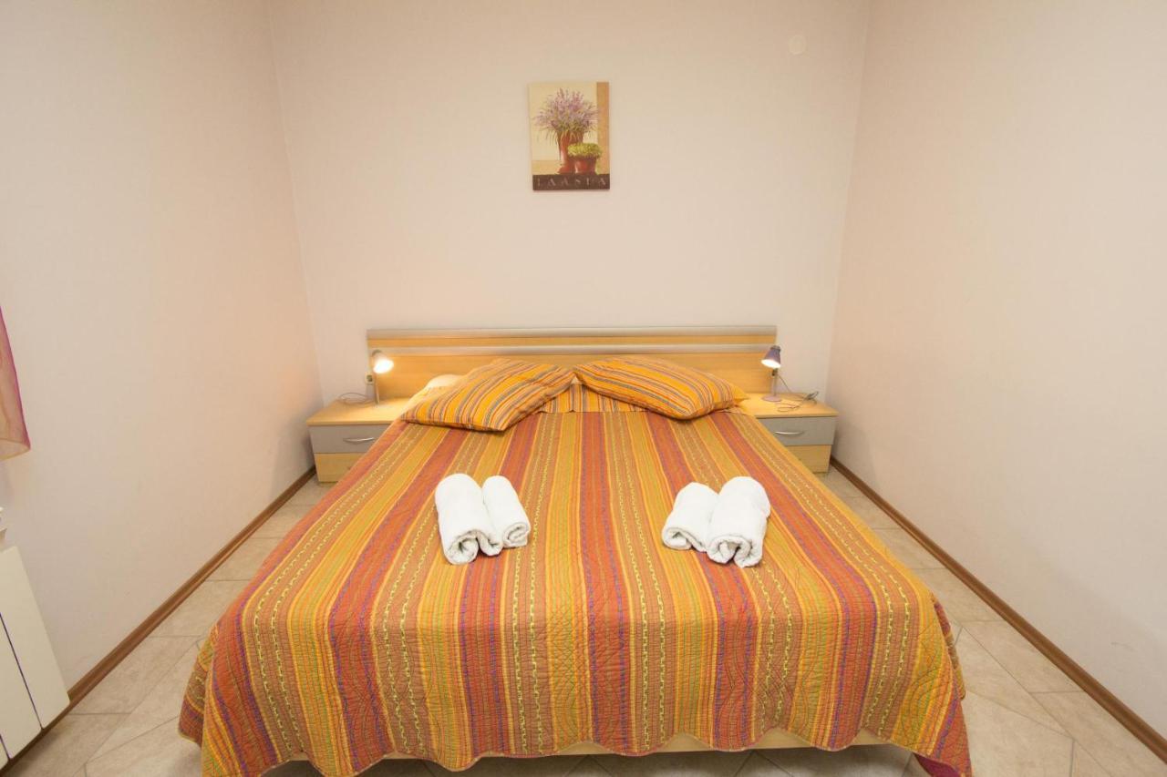 Apartments Rajci Rovinj Bilik gambar